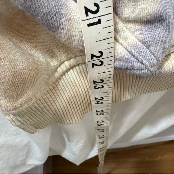 American Eagle Outfitters Tie-Dye Hoodie in Lavender and Beige - Picture 8 of 8